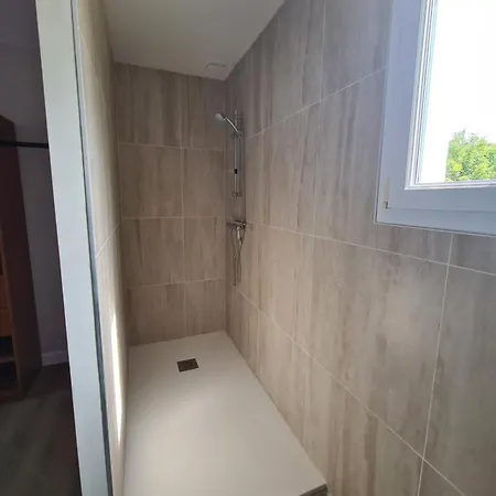 Hébergement de vacances Maison Du Puy Avec Jardin Clos, 4 Min Puy Dufou Les Épesses