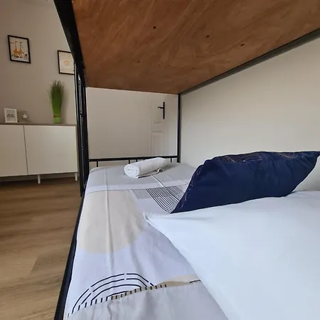 Tatil Evi Maison Du Puy Avec Jardin Clos, 4 Min Puy Dufou
