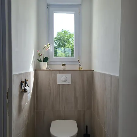 Maison Du Puy Avec Jardin Clos, 4 Min Puy Dufou