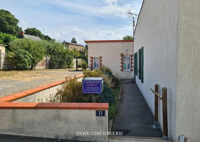 Maison Du Puy Avec Jardin Clos, 4 Min Puy Dufou Les Épesses