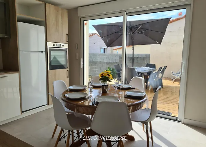 Maison Du Puy Avec Jardin Clos, 4 Min Puy Dufou