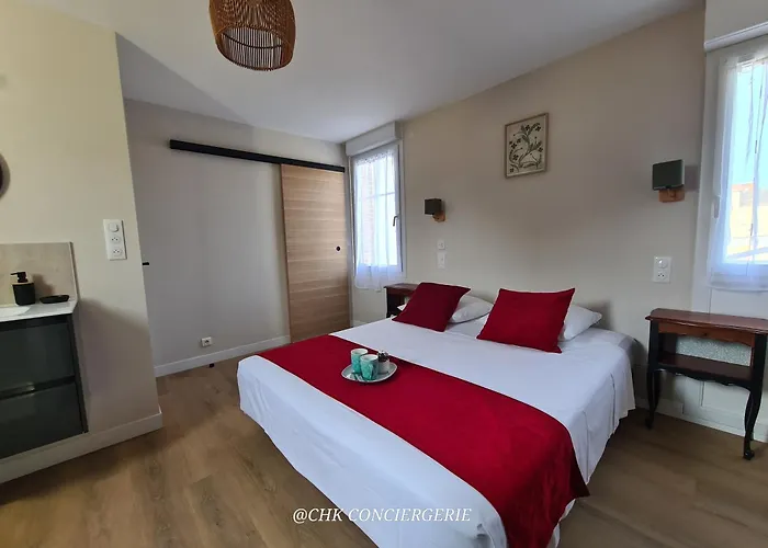 Maison Du Puy Avec Jardin Clos, 4 Min Puy Dufou Les Épesses