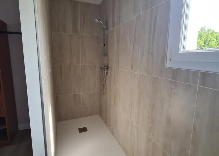 בית נופש Maison Du Puy Avec Jardin Clos, 4 Min Puy Dufou Les Épesses