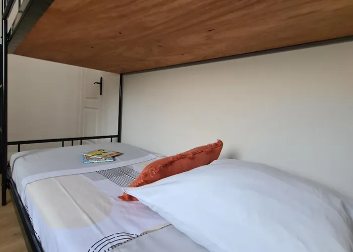 Maison Du Puy Avec Jardin Clos, 4 Min Puy Dufou בית נופש *