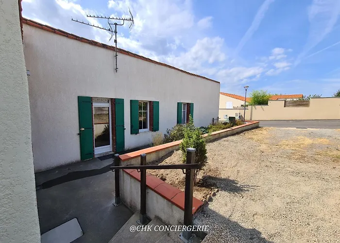 Maison Du Puy Avec Jardin Clos, 4 Min Puy Dufou *